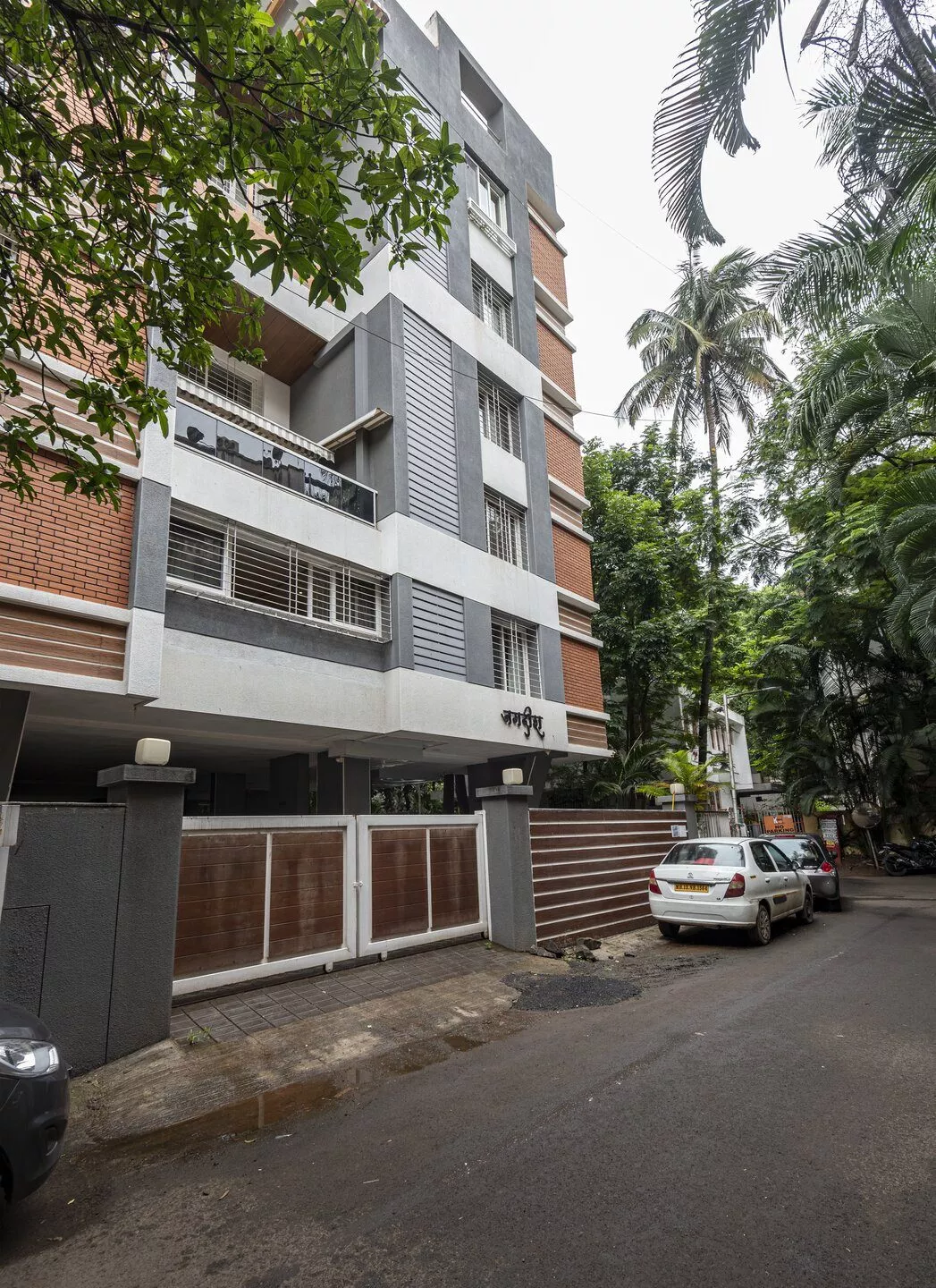 4 BHK Homes | Jagdeesh at Prabhat Road | Residential Complex | Corner view